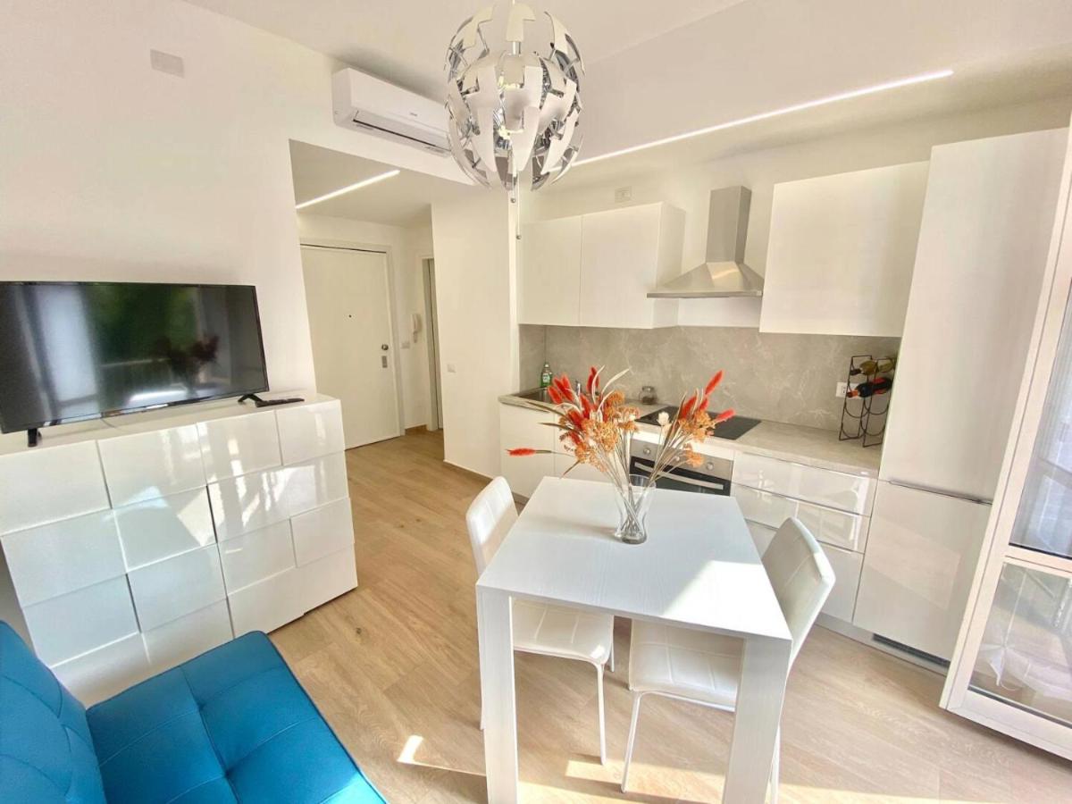 Federico'S House - Eleganza E Stile In Via Anselmo Da Baggio Διαμέρισμα Μιλάνο Εξωτερικό φωτογραφία